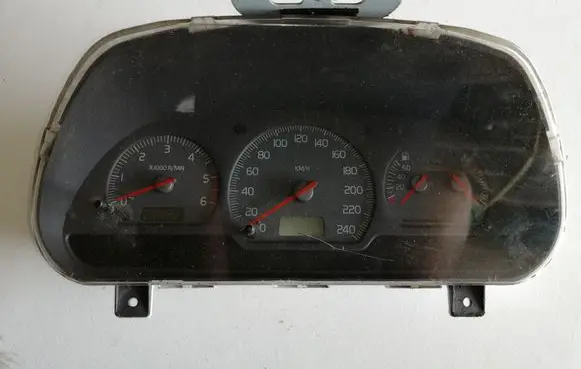 Volvo S40, V40 Speedometer (instrument cluster) 30857569 30857569H