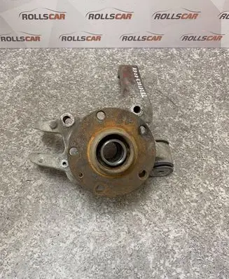 Audi A8 S8 D3 4E Rear wheel hub spindle/knuckle 