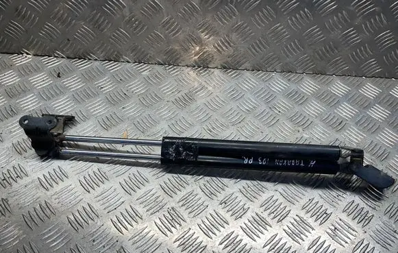 Hyundai Terracan Front bonnet/hood damper/strut 8115060
