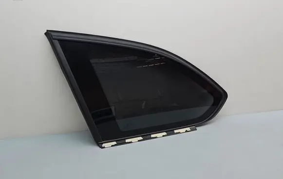 BMW 3 F30 F35 F31 Rear side window 7259247