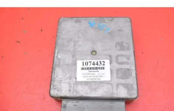 Ford Mondeo Mk III Engine control unit/module ECU 1S7F12A650BE