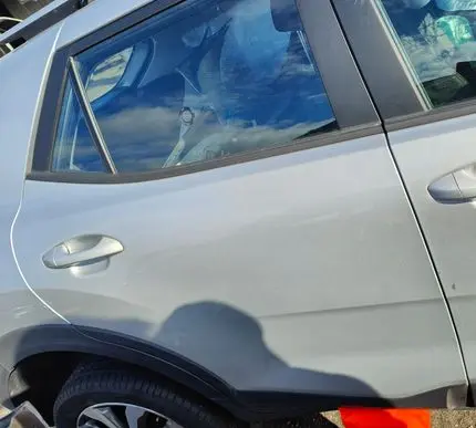 KIA Stonic Rear door
