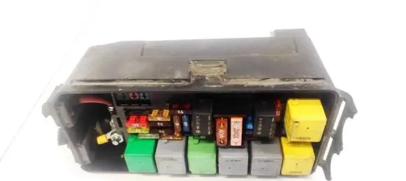 Mercedes-Benz R W251 Fuse box set 0025421119