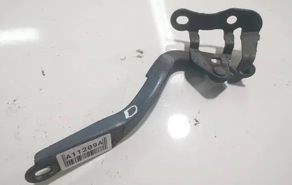 Toyota Yaris Engine bonnet/hood hinges 