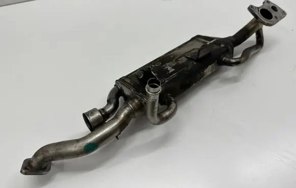 Mercedes-Benz S W222 EGR valve cooler A6421402475
