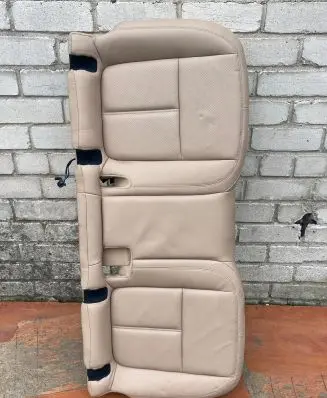 Porsche Macan (95B) Rear seat 