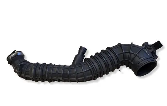 Volkswagen Transporter - Caravelle T6 Turbo air intake inlet pipe/hose 7E0129615D