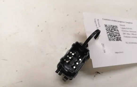 Renault Laguna II Central locking switch button 28082