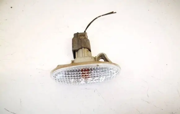 Mazda 2 Front fender indicator light p2829