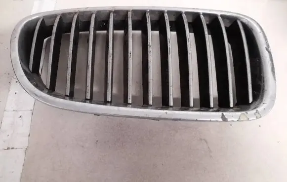 BMW 5 GT F07 Front grill 51137200728 7200728