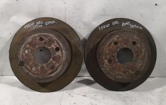 Toyota Corolla Verso AR10 Rear brake disc