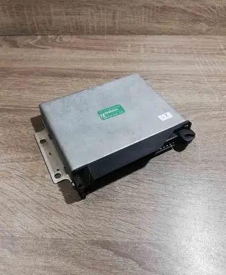 Subaru Legacy Engine control unit/module ECU 27526AE010 Z8700148
