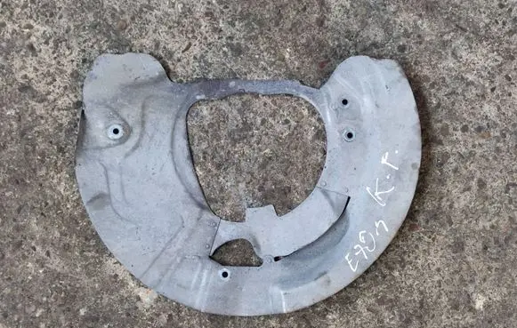 BMW X5M E70 Front brake disc dust cover plate 