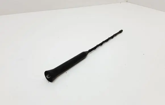 Ford Fusion II Radio antenna 