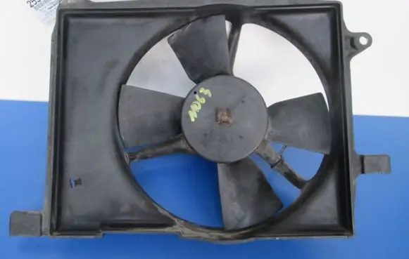 Opel Kadett E Electric radiator cooling fan