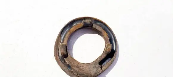 Toyota Aygo AB10 Front coil spring rubber mount 