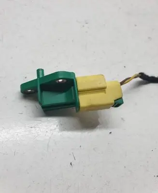 Audi Q7 4L Airbag deployment crash/impact sensor 1K0909606C 8K0973323S