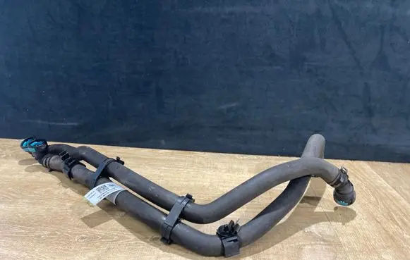 Jaguar F-Pace Engine coolant pipe/hose GX7318C266AE C72G