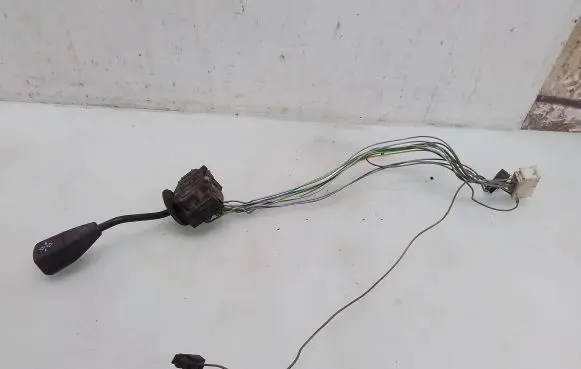 BMW 5 E34 Indicator stalk