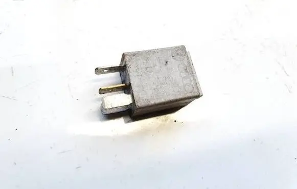 Volkswagen Touran I Other relay 1K0951253A 449