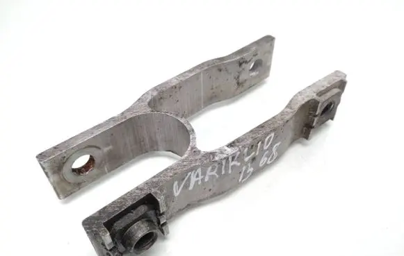 Volvo V40 Engine mounting bracket 31359645