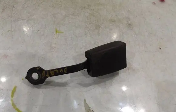Fiat Ducato Rear seatbelt buckle