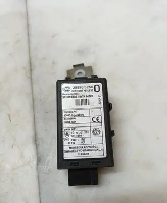 Nissan X-Trail T30 Door central lock control unit/module 285963Y50 5WK46472B