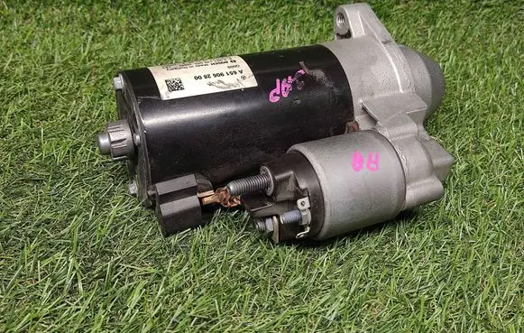 Mercedes-Benz C W205 Starter motor A6519062800 0001139065 20160622