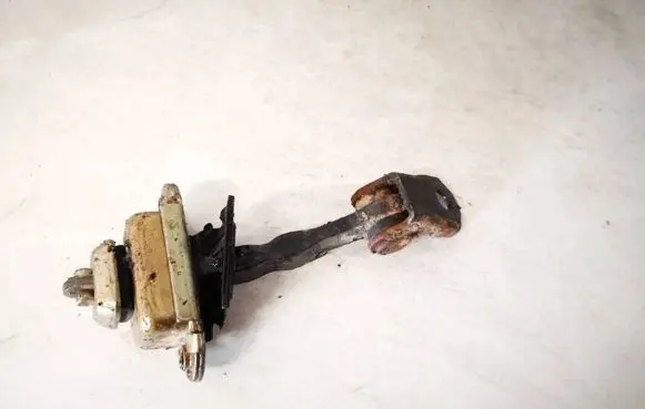 Skoda Fabia Mk1 (6Y) Rear door check strap stopper