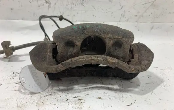 Mercedes-Benz Vito Viano W638 Front brake caliper A0014206283 0014206283 A6383340101
