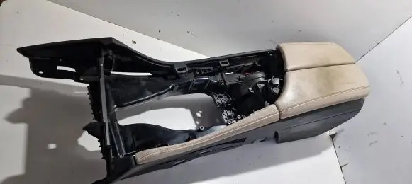 BMW 5 F10 F11 Center console 7245841