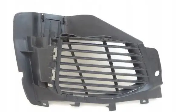 Peugeot 5008 II Front bumper lower grill AA37938073