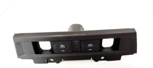 Ford Focus Windscreen/window heater switch 4M5113D734 4M51-13D734DC