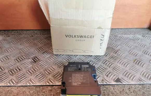 Audi A6 S6 C8 4K Airbag control unit/module 4N0959655AE