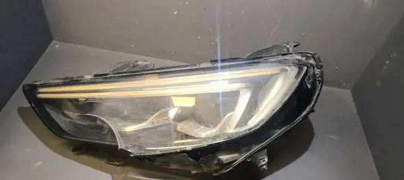 Opel Insignia B Headlight/headlamp 39102888 662588537 10504290000