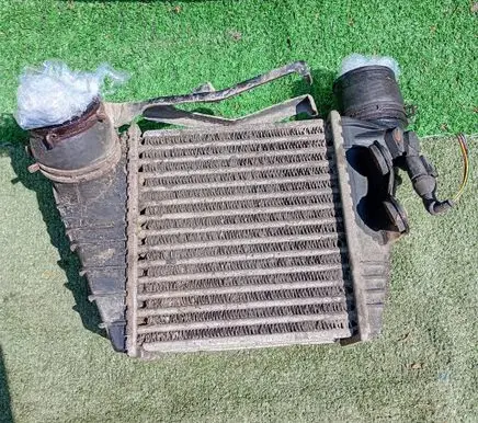 Seat Leon (1M) Intercooler radiator 1J0145803G 038906051