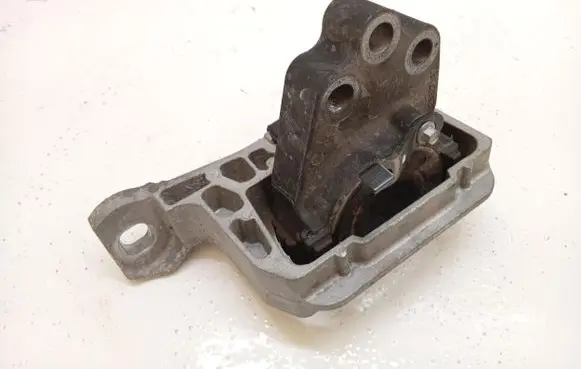 Ford Focus Engine mount vacuum valve CV61-6F012-EC