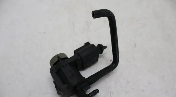 Volkswagen Cross Touran I Turbo solenoid valve 1J0906283C