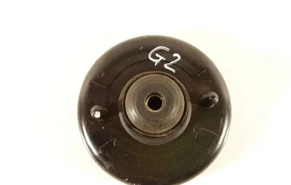 Honda Accord Coil spring/strut mount 