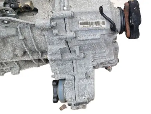 BMW 4 F32 F33 Gearbox transfer box case 8643150