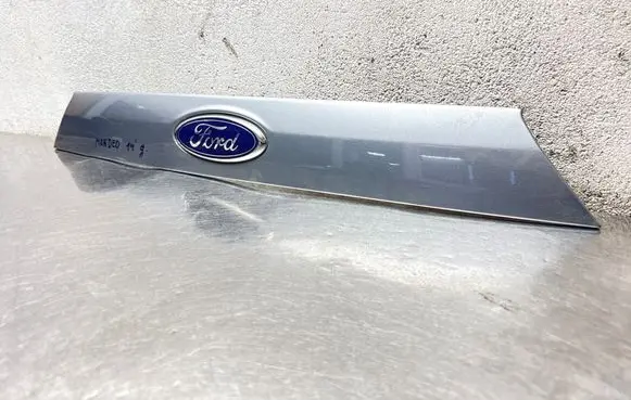 Ford Mondeo MK IV Tailgate trim BS71402B34