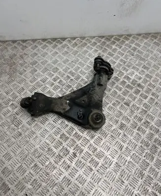 Mercedes-Benz V Class W447 Front lower control arm/wishbone A4473330100