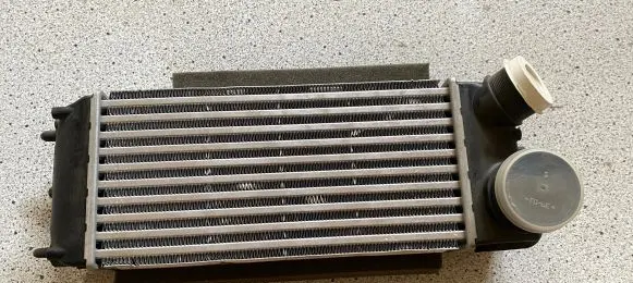 Ford Fiesta Intercooler radiator 8V519L440AD