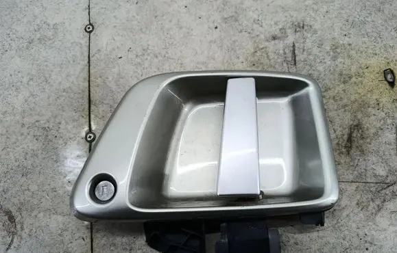 Peugeot 1007 Sliding door exterior handle 