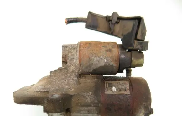 Mazda 3 I Starter motor M00T90981