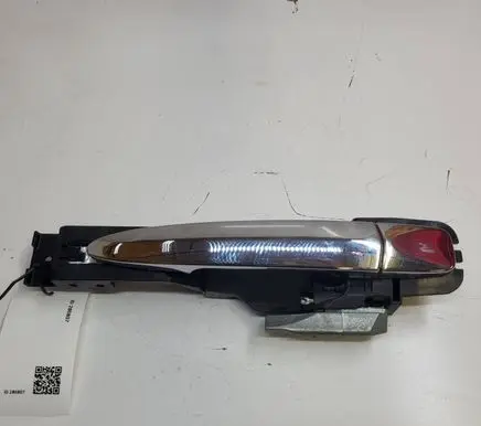 Nissan Leaf I (ZE0) Rear door exterior handle