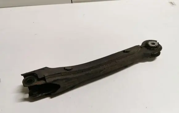 Mercedes-Benz E W212 Rear control arm A2043521488
