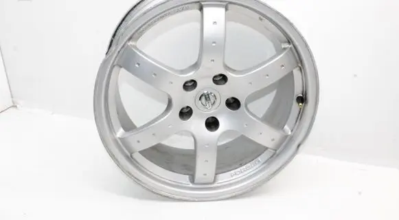 Nissan 350Z R12 alloy rim 