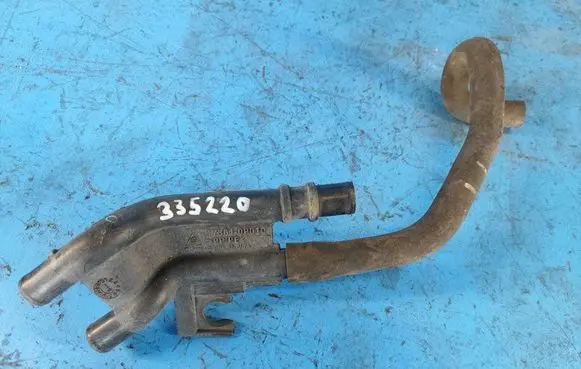 Toyota Tundra II Air intake hose/pipe 173610P010