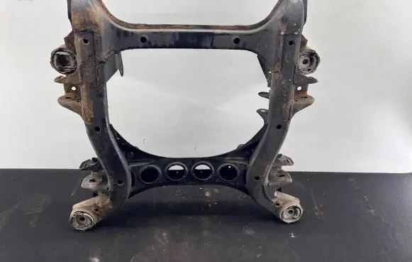 Audi Q7 4L Front subframe 7L0499030Q 3012587